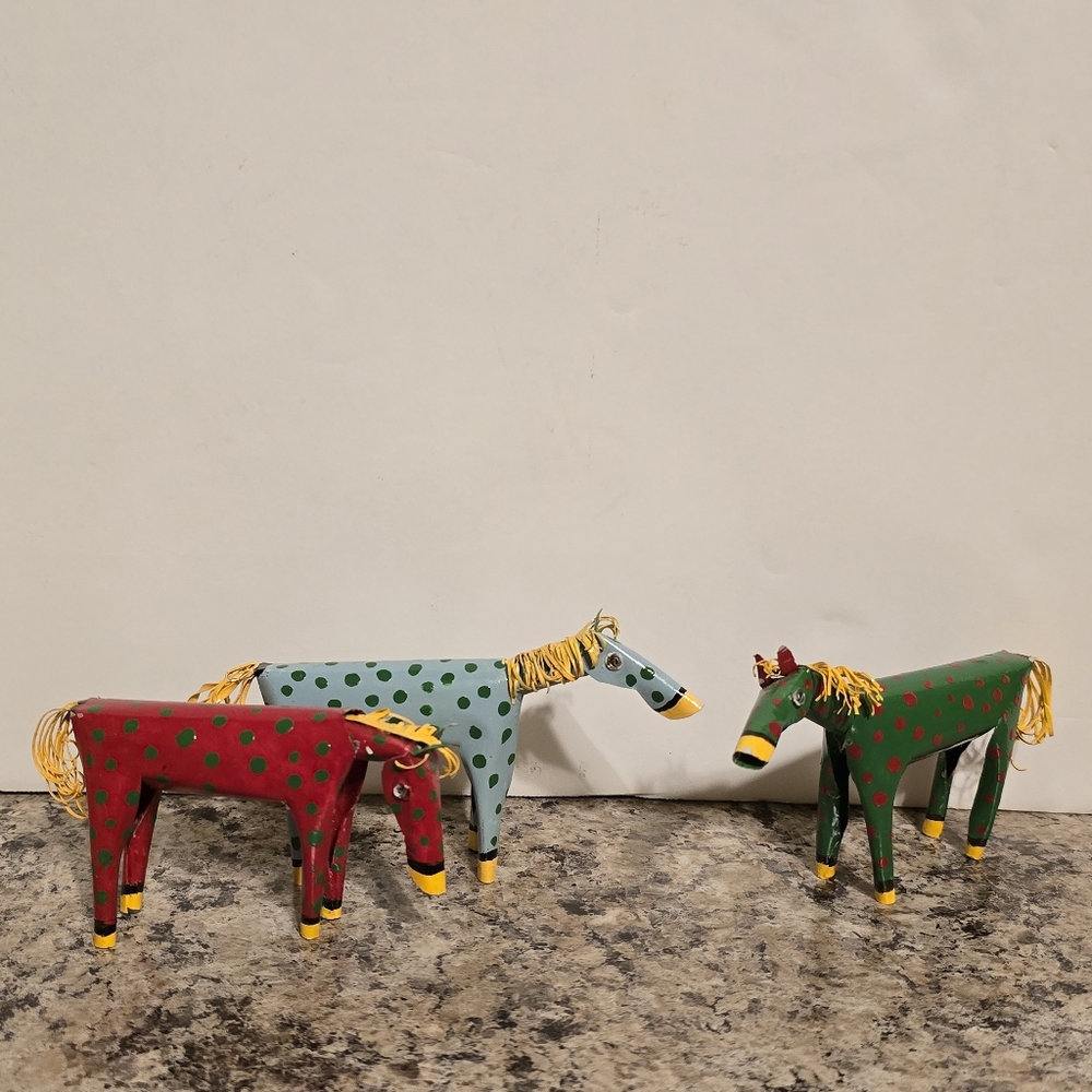 Mid Century Modern Folk Art Metal Sculpture Horses Lot Of 3